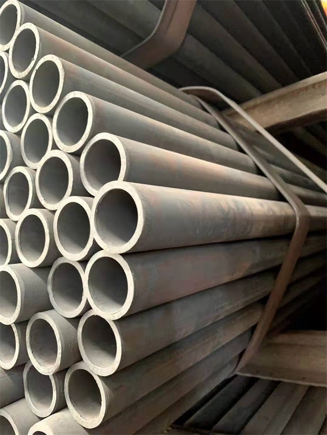 吉安35#结构无缝钢管